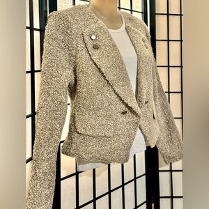 Love Couture—  Wonens Beige Blazer| Size: (LG)